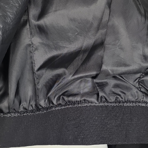🖤 GUESS Los Angeles Black Faux Leather Moto Jacket – Size M 🖤 - Picture 8 of 9